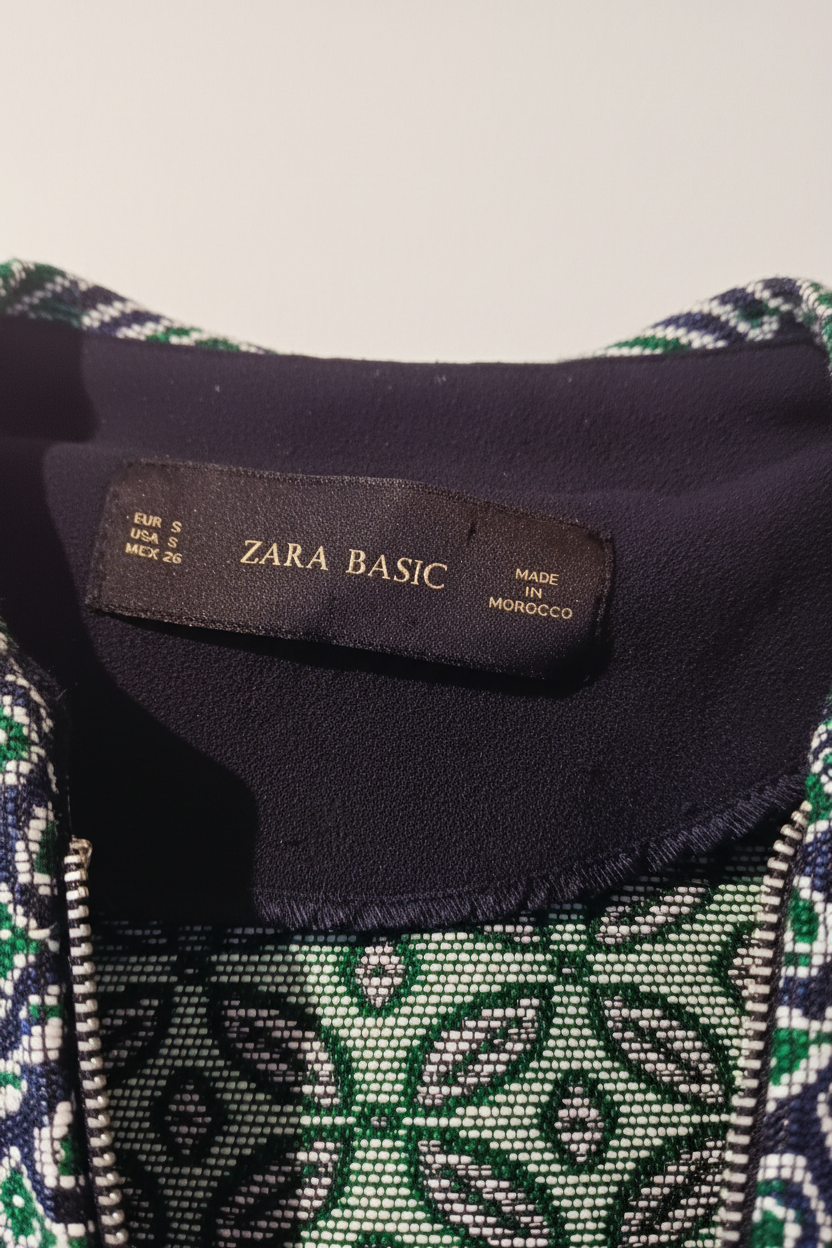 Interior label detail